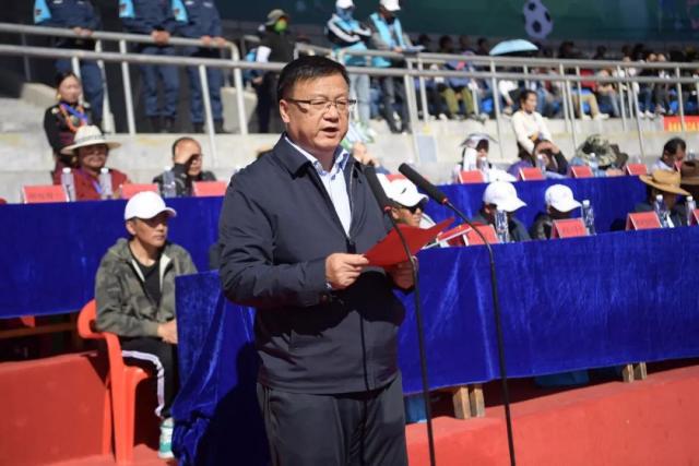 媒体人：不知达斯蒂·梅行不行 大学篮球跟职业篮球几乎截然不同